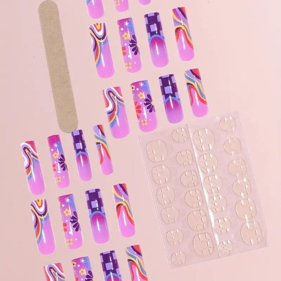 24pcs Glossy Purple Fake Nails with Cute Flower Checkerboard and Rainbow Swirl - Picture 3 of 6